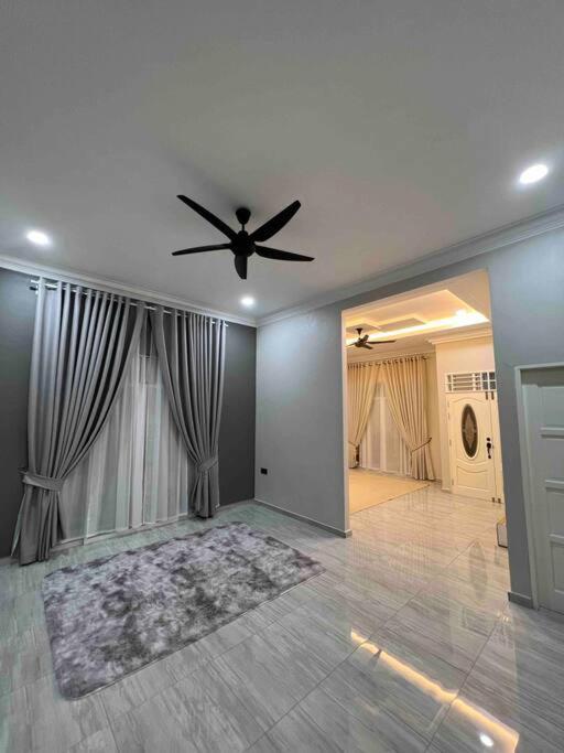 Rumah liburan Majestic - *